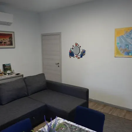 Sagnino Free Parking Apartman *